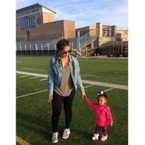 Meet your Posher, Abrina